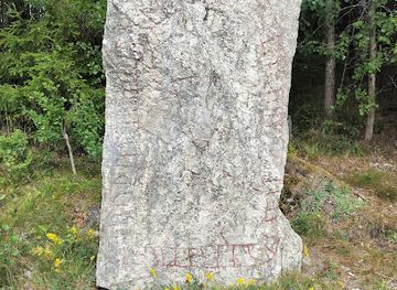 sweden/sodermanland/landmark/sodermanlands-runinskrifter-374