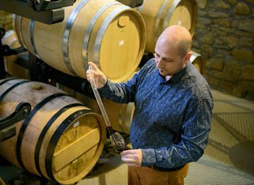 bulgaria/danubian-plain/landmark/yalovo-winery