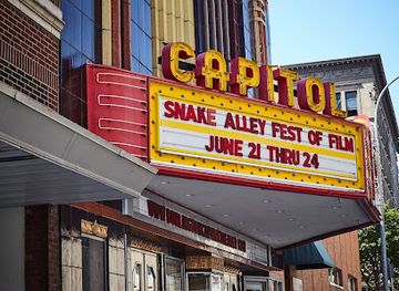 iowa/burlington/landmark/burlington-capitol-theater