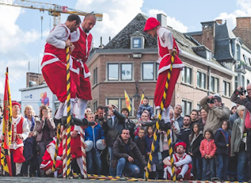 belgium/namur/landmark/les-echasseurs-namurois-asbl