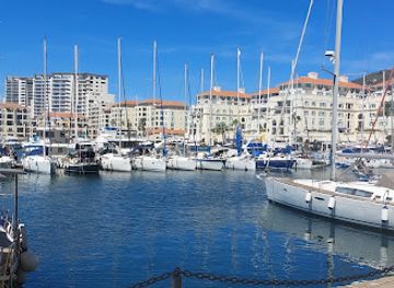 gibraltar/queensway-quay/landmark/moniques-bistro-cafe