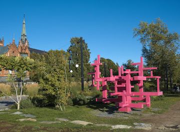 sweden/vasterbotten/landmark/skulptur-att-bygga-en-ny-varld