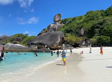 thailand/similan-islands/landmark/ao-kuerk-bucht