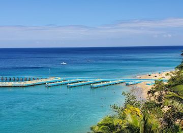 puerto-rico/aguadilla/landmark/playa-aguadilla
