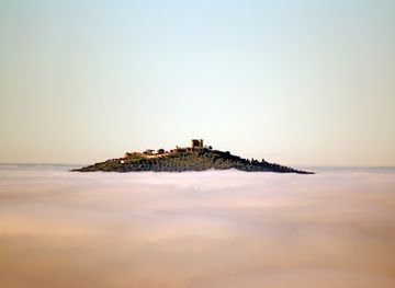 portugal/alentejo-coast/landmark/castle-of-evoramonte
