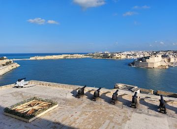 malta/tas-silg-area/landmark/saluting-battery