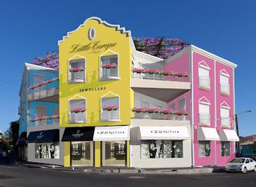sint-maarten/philipsburg/landmark/little-europe-building-sint-maarten
