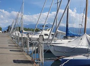 switzerland/montreux/landmark/pl-du-port