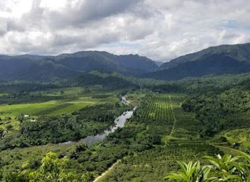 belize/hopkins/landmark/st-herman-s-blue-hole-national-park
