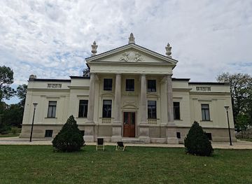 hungary/sopron-region/landmark/lenck-villa-soproni-muzeum-neprajzi-kiallitas