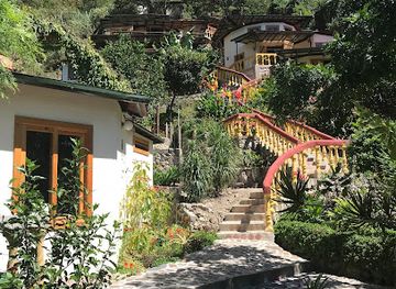 guatemala/panajachel/landmark/jenna-s-river-bed-breakfast