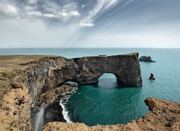 iceland/vik/landmark/dyrholaey-viewpoint