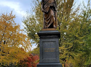 missouri/st-louis/downtown-st-louis/landmark/lafayette-square