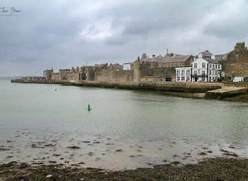 united-kingdom/caernarfonshire/attraction/hanging-tower-2