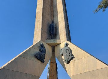 paraguay/southern-paraguay/landmark/monumento-a-la-paz-victoriosa