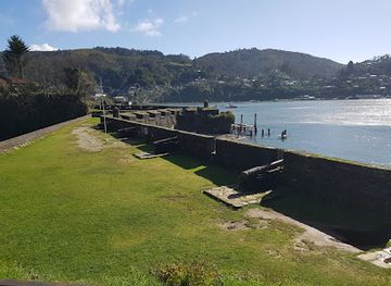 chile/los-rios-region/landmark/castillo-san-sebastian-de-la-cruz-municipalidad-de-corral