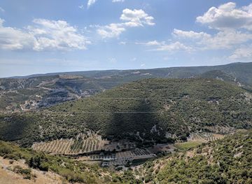 croatia/brac-island/landmark/olive-oil-museum