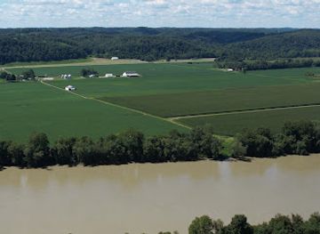west-virginia/metro-valley/landmark/historic-woodlawn-estate