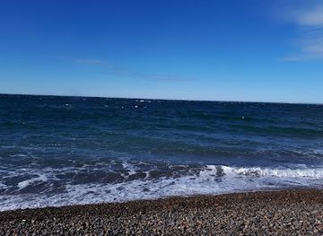 argentina/puerto-madryn/landmark/playa-las-canteras