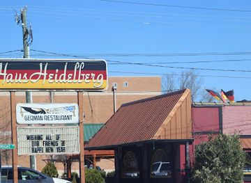 north-carolina/hendersonville/landmark/haus-heidelberg-german-restaurant