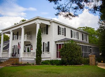 alabama/tuscaloosa/landmark/bama-bed-and-breakfast