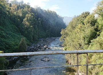 chile/los-rios-region/landmark/termas-chihuio