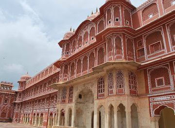 india/jaipur/hawa-mahal/landmark/diwan-e-khas