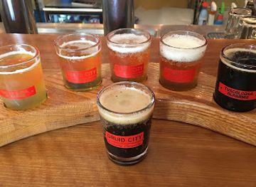 alabama/tuscaloosa/landmark/druid-city-brewing-company-taproom-ell-s-kitchen