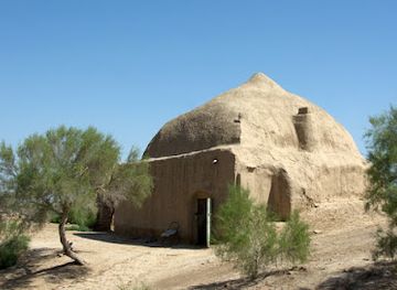 turkmenistan/mary-region/landmark/mohammed-ibn-zayd-mausoleum
