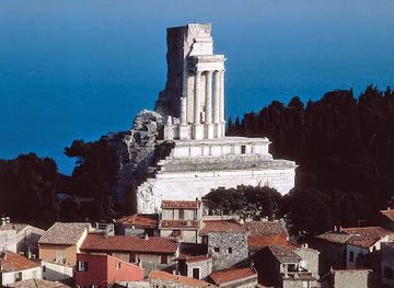 monaco/la-turbie/landmark/trophy-of-augustus