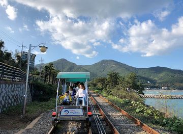south-korea/yeosu-ocean-park/landmark/yeosu-ocean-rail-bike