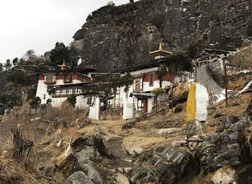 bhutan/zhemgang-district/landmark/choedrak