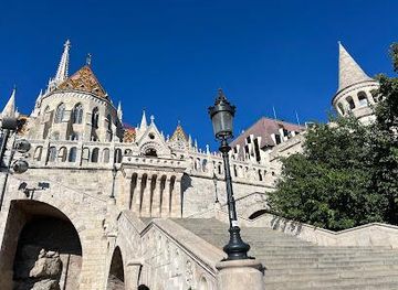 hungary/vac/landmark/schulek-staircase