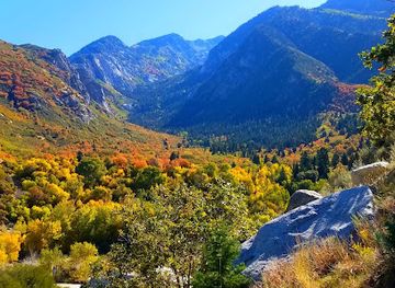 utah/cedar-valley/landmark/bells-canyon