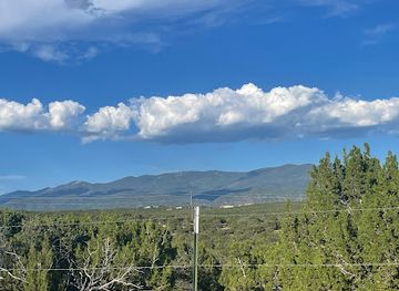 new-mexico/santa-fe-national-forest/landmark/la-tierra-trailhead