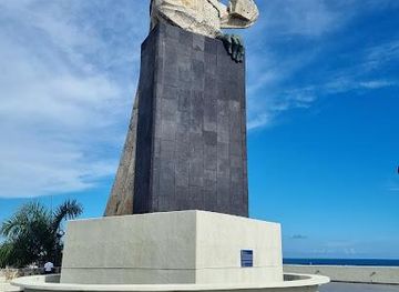 dominican-republic/santo-domingo/landmark/monument-to-friar-antonio-of-montesino