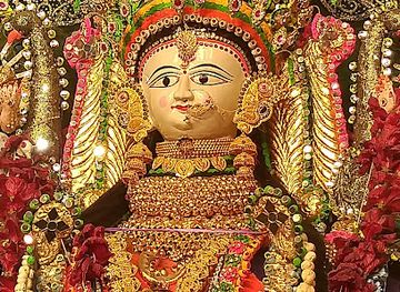 india/jabalpur/civil-lines/landmark/sarafa-nunhai-square