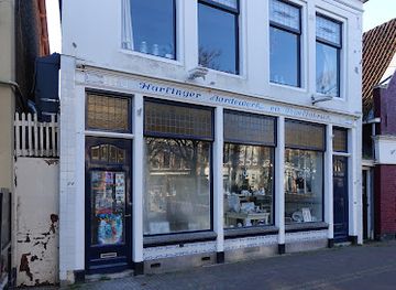 netherlands/wadden-islands/landmark/harlinger-aardewerk-tegelfabriek