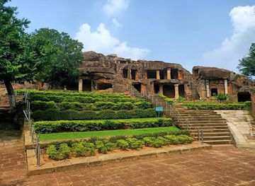 india/odisha/landmark/rani-gumpha
