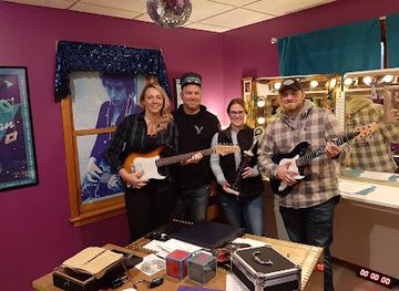 new-hampshire/laconia/landmark/escape-hour-house