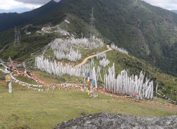 bhutan/gasa/landmark/chele-la
