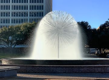 texas/the-woodlands/landmark/view-of-gus-d-wortham-fountain-1978