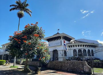 costa-rica/san-jose/landmark/bulevar-ricardo-jimenez-en-san-jose-costa-rica