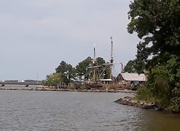 virginia/historic-triangle/landmark/jamestown-glasshouse