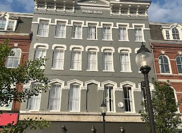 maine/bangor/landmark/the-phenix