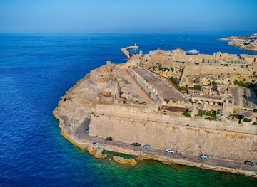 malta/marsamxett-harbour/landmark/st-elmo