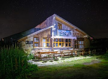 bulgaria/dobrinishte/landmark/bezbog-hut