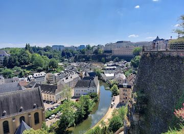 luxembourg/luxembourg-city/landmark/neumunster-abbey