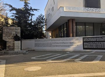 albania/korce-region/landmark/ish-kisha-e-shen-gjergjit