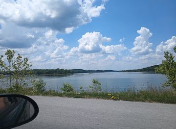 indiana/patoka-lake/landmark/patoka-lake-swimming-beach